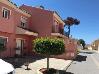Casa adossada a El Rosario - Ricmar. Adosada en elviria