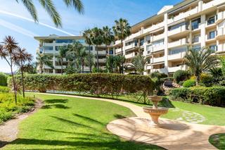 Apartament a Guadalcantara 1. Amplio apartamento en planta primera en guadalcántara, san pedro