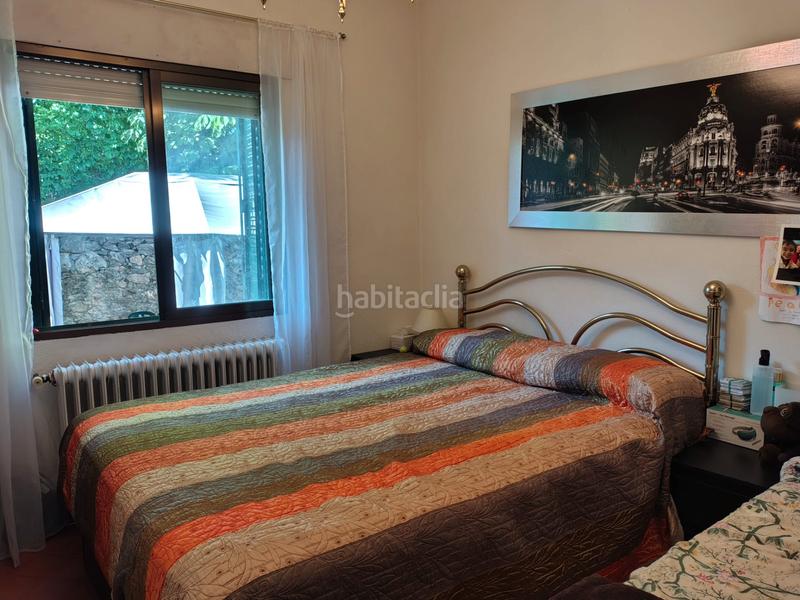 Foto 786787ef-2053-4fb0-9cbe-446c738b4681. Chalet with fireplace heating parking in Miraflores de la Sierra