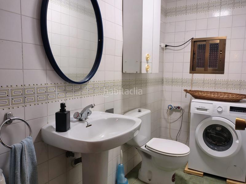 Foto d7ae3084-0deb-47cc-b12e-5548fca3c9ba. Chalet with fireplace heating parking in Miraflores de la Sierra