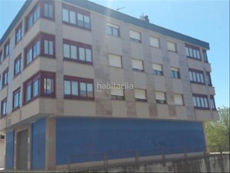Foto 047782dd-2f4d-4534-bd09-b0a235f28e3b. Parking coche en rúa manuel murguía 10 en Posío Ourense