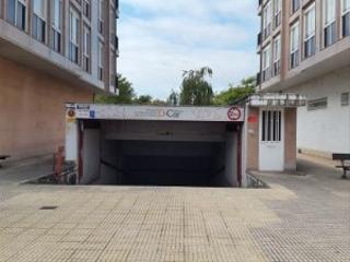 Parking coche en Rúa manuel murguía 10