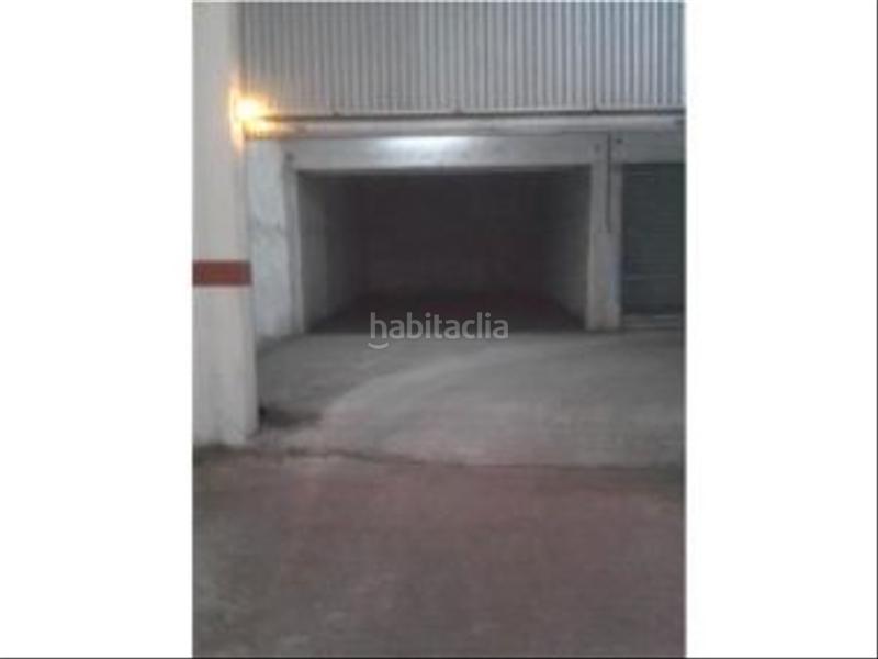Foto b86436fa-e2e8-4652-9ec6-6a6ff61e20f1. Parking coche en rúa manuel murguía 10 en Posío Ourense