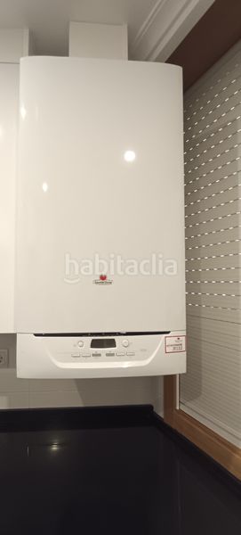 Foto 1e77b015-f477-42fe-b89d-b1c26f44cbf7. Pis a Casco Viejo Ourense