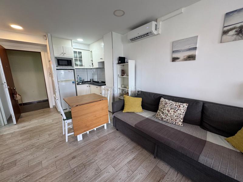 Foto b7a203fb-9c26-4f90-8fee-cd4a82104bef. Lloguer apartament a avenida carlota alessandri 184 a Torremolinos