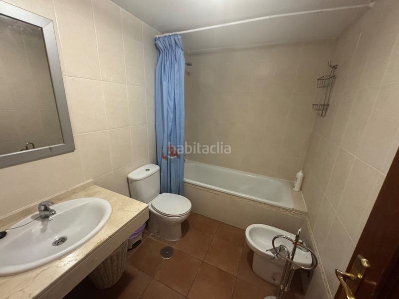 Foto 5f4091e6-fe3e-4aa4-8a3c-fb7e7e8811ab. Alquiler apartamento en calle alcalá galiano 54b estupendo piso de septiembre a junio 2026 en Fuengirola