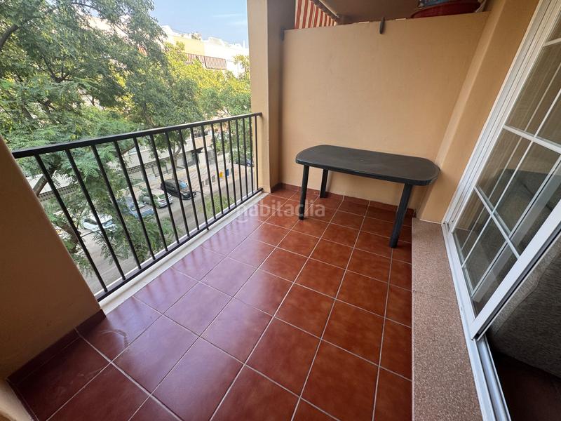 Foto 666fb3e0-8b61-458c-bd1e-27d3f708e2ca. Alquiler apartamento en calle alcalá galiano 54b estupendo piso de septiembre a junio 2026 en Fuengirola
