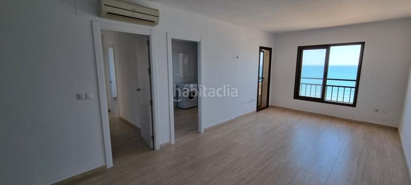 Foto 295564c6-f1f1-401a-b1c9-4de7aded8114. Appartement in paseo marítimo rey de españa 80 in Fuengirola