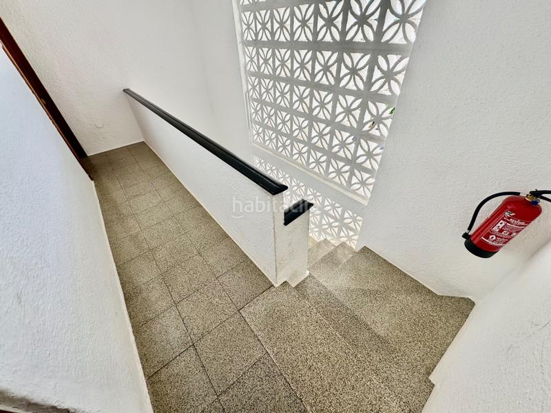 Foto 08ecaee9-fbda-4096-b298-d3d6199cf5fc. Apartamento en calle valladolid 13 gran piso centro reformado y terraza en Fuengirola