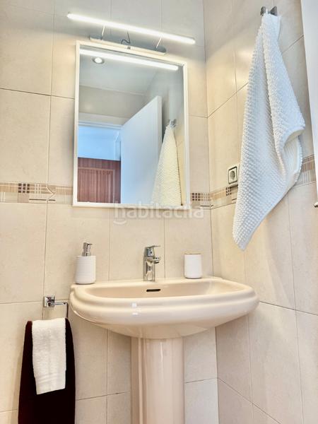 Foto 8eb94ac8-a477-4521-b49c-e9ff6e148514. Apartamento en calle valladolid 13 gran piso centro reformado y terraza en Fuengirola