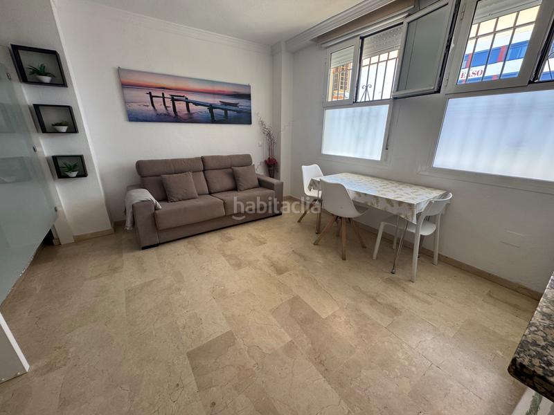 Foto ef47644f-0b8b-44af-90ab-88e011ea21d1. Affitto monolocale in avenida carvajal 39 in Las Gaviotas - Carvajal Fuengirola