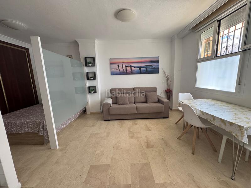Foto 6f16d84c-94bb-438b-b8bd-a8f1ad30a071. Miete studiowohnung in avenida carvajal 39 in Las Gaviotas - Carvajal Fuengirola