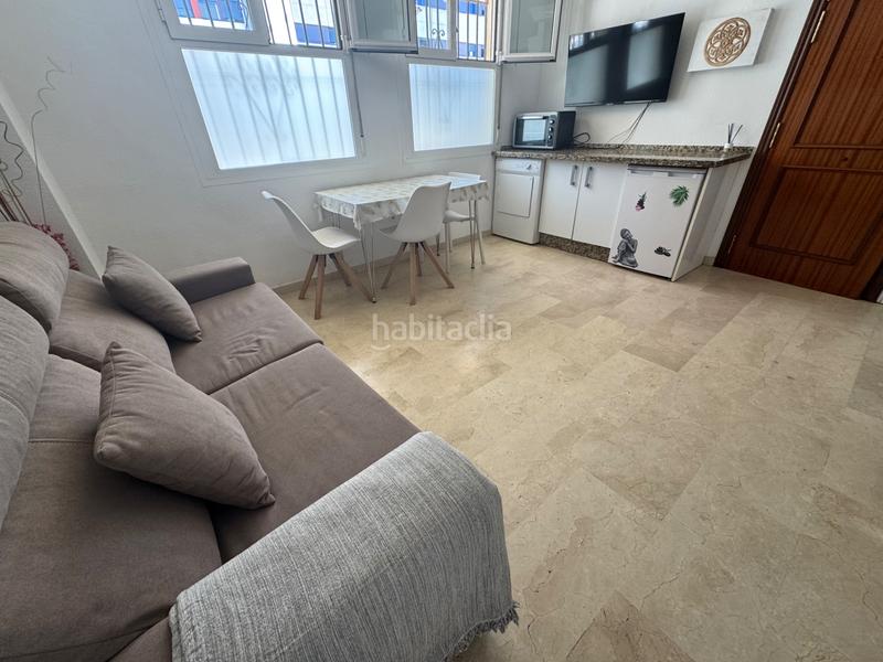 Foto d11223ec-3edb-4ece-ac68-99cc48cb134b. Miete studiowohnung in avenida carvajal 39 in Las Gaviotas - Carvajal Fuengirola