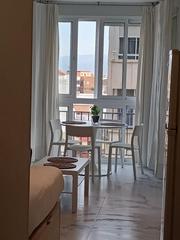 Estudi en Avenida de los manantiales 42. Estudio reformado con garaje privado