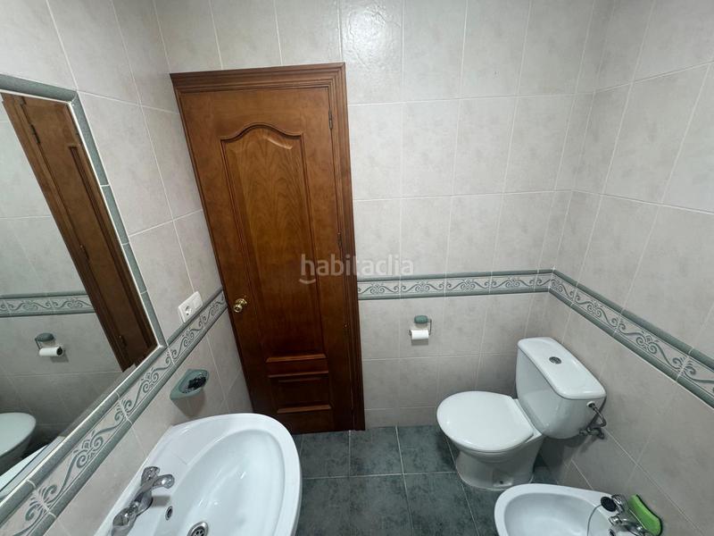 Foto d1466e16-651e-42ab-88f5-f5bc2c064c66. Alquiler apartamento en calle asturias 31 gran piso al lado de la playa en alquiler en Fuengirola