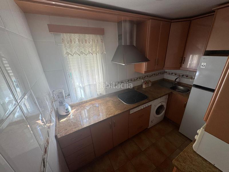 Foto b44b6bfd-8e04-459a-bb5d-9b67d2da62eb. Miete appartement in calle asturias 31 in Puerto Deportivo Fuengirola