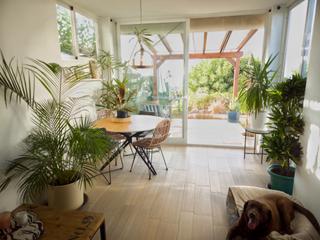 Appartement  Urbanización el faro 12a. Gran bajo con jardín privado y cerca de la playa