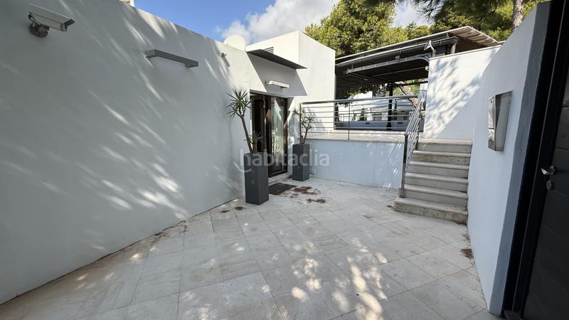 Foto 91d940a2-8d90-4e7e-a182-125a32e699b7. Haus in calle esterlicia 1 in Pinares de San Antón Málaga