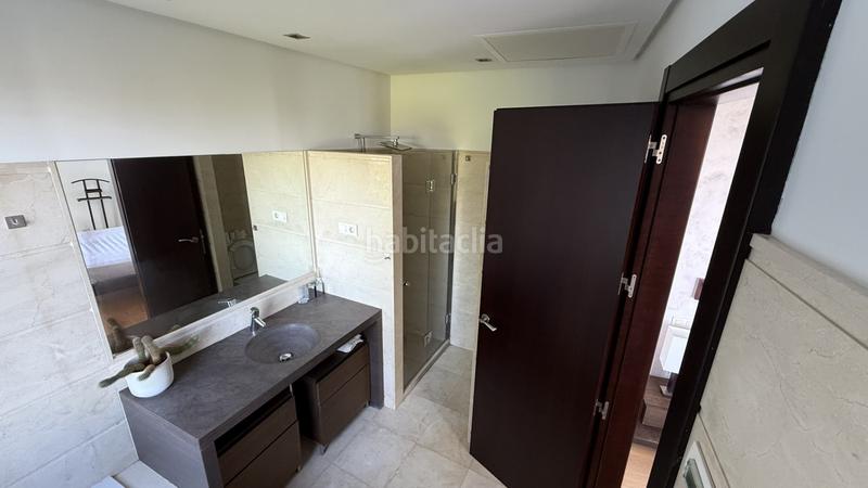 Foto ecfc41c5-511e-48d1-8d23-c16b6756ea88. Haus in calle esterlicia 1 in Pinares de San Antón Málaga