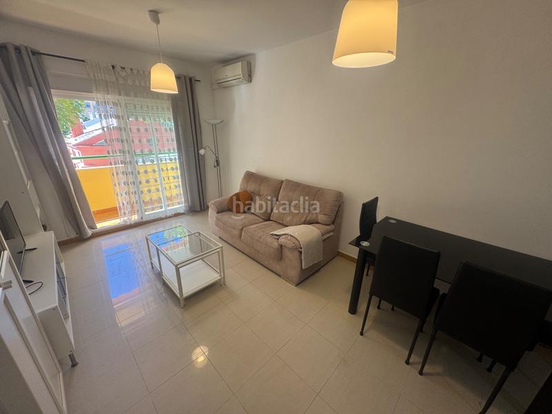 Foto 56b9e769-e331-474c-bfbd-e28f58895a30. Alquiler apartamento en calle jacinto 1 precioso piso en Los Pacos hasta junio 2026 en Fuengirola