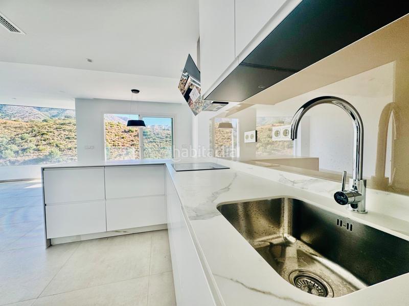 Foto a99857ee-8fe9-4889-88bc-6565ee73c703. Maison jumelée dans calle brezos 3b dans Torreblanca del Sol Fuengirola