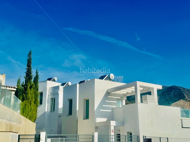 Foto af2d538a-4099-4211-bb84-27784fbda60f. Maison jumelée dans calle brezos 3b dans Torreblanca del Sol Fuengirola