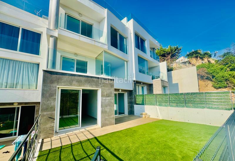 Foto 467abeb0-6f3f-48e0-8fe4-1f52caef7f9f. Reihenhaus in calle brezos 3b in Torreblanca del Sol Fuengirola