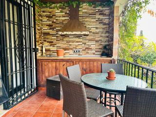 Appartement  Calle libra 42. Piso en riviera en planta baja con jardín y piscina