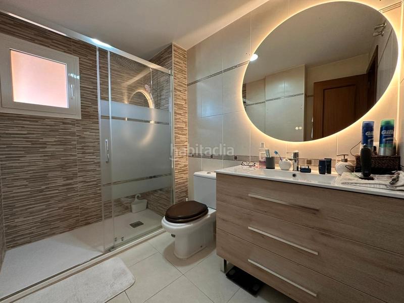 Foto 5e066c93-0daa-44d1-88dc-2d1455360d4c. Casa adosada en calle colibrí 2 gran casa adosada en las lagunas con garaje en Mijas