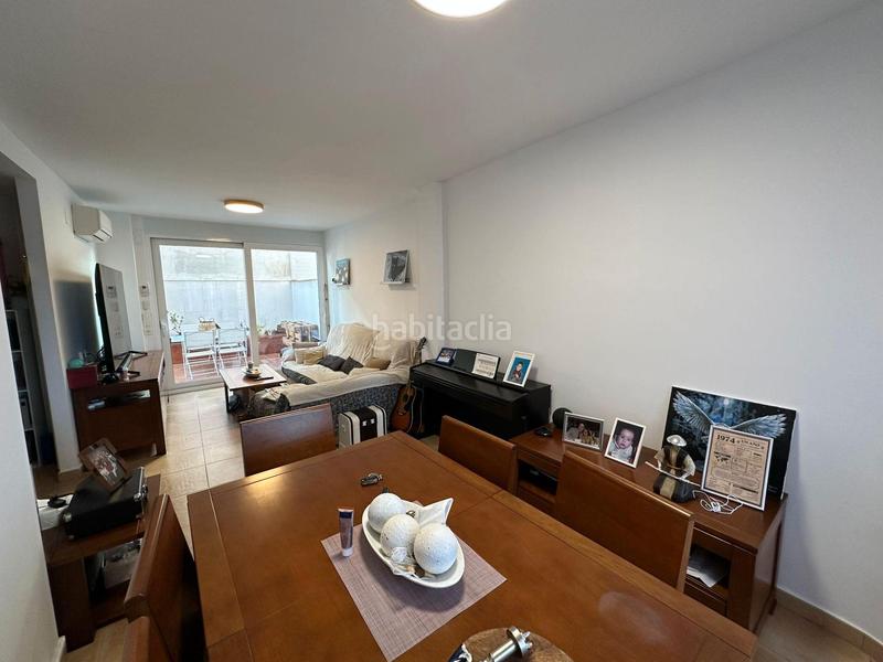 Foto f9c03069-7a61-4723-abb8-534d5b1cc4e8. Casa adosada en calle colibrí 2 gran casa adosada en las lagunas con garaje en Mijas