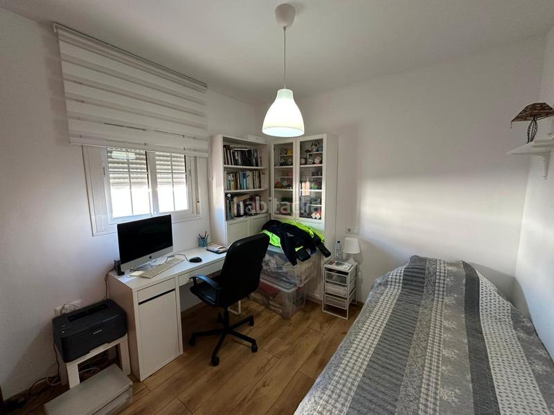 Foto fa29cb43-e695-40f6-a746-be201a8f9088. Casa adosada en calle colibrí 2 gran casa adosada en las lagunas con garaje en Mijas