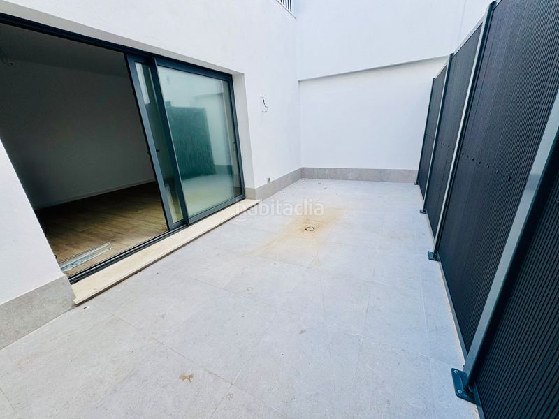 Foto 06eb8b8b-0d44-4917-9992-fe3e86effbc2. Apartament a calle cerezos 4 a Los Pacos Fuengirola