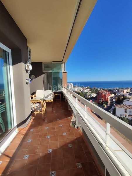 Foto b0bc0d69-9bba-4c26-98b0-96babf7516be. Pis a avenida de los lirios 9 a Las Flores Mijas
