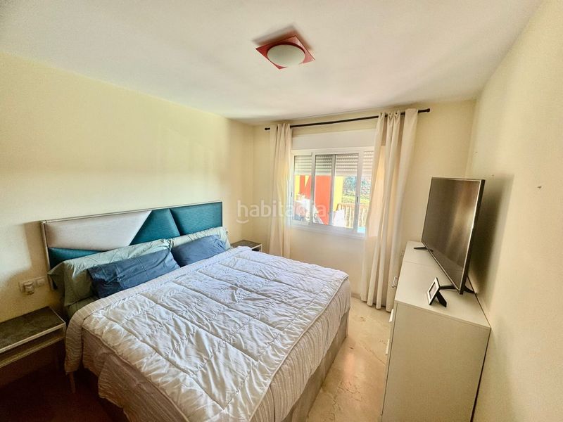 Foto bc7d89d0-980a-45a0-8ad5-5484089e5eda. Apartament amb aparcament piscina a Los Pacos Fuengirola