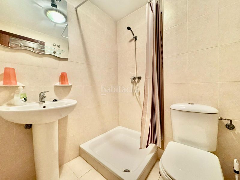Foto efd8e6ba-00b2-4605-8905-f79ea1c780b1. Apartament amb piscina a Los Pacos Fuengirola