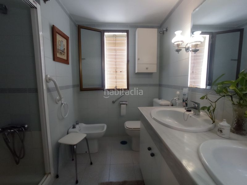 Foto 8911b8ed-cce6-47a5-a6dd-4d28d5adf6ab. Location appartement dans calle feria de abril 1 dans Fuengirola