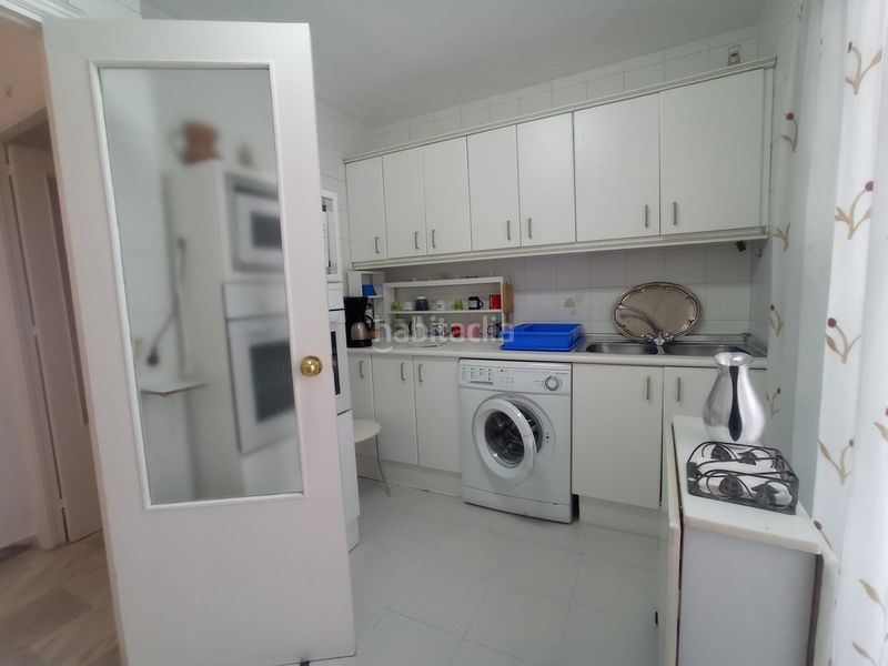 Foto f093c52a-cbfd-409f-9b17-a207d0c6e775. Location appartement dans calle feria de abril 1 dans Fuengirola