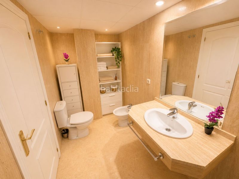 Foto ac61b569-40de-4080-98e4-44516ead2a79. Apartament amb aparcament piscina a Santa María Marbella