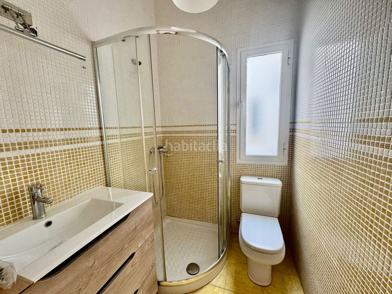 Foto 0c7b1a46-87ed-4451-bec1-3b70f08a1422. Ático en calle rioja 6 2 aticos en el mismo edificio a la venta en Fuengirola