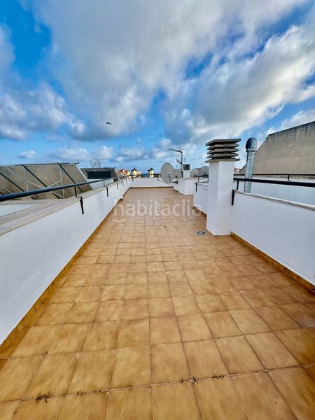 Foto 6ea2ce9d-2f86-455c-b273-17a01aa693ad. Ático en calle rioja 6 2 aticos en el mismo edificio a la venta en Fuengirola