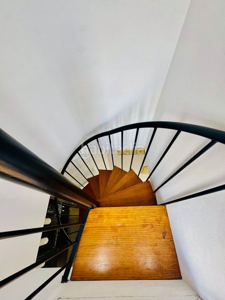 Foto d06ea8ce-f1a4-45ce-bafc-7444294ddbe3. Ático en calle rioja 6 2 aticos en el mismo edificio a la venta en Fuengirola