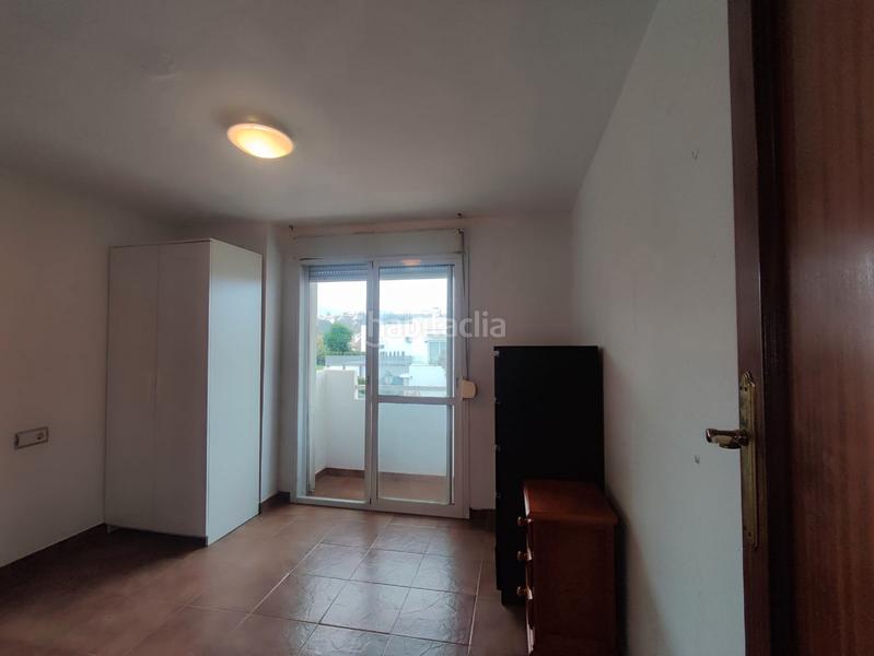 Foto c75e1ea2-9d65-43ab-a945-e8b6890d4ef9. Apartamento en calle la peña 3b en Las Gaviotas - Carvajal Fuengirola
