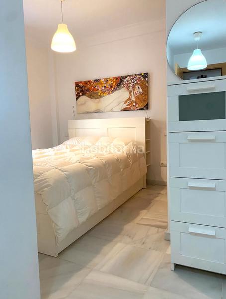 Foto 2d3f0e3b-3c9d-4189-b94d-7d3968e0220a. Piccolo appartamento in calle la peña 3b in Las Gaviotas - Carvajal Fuengirola