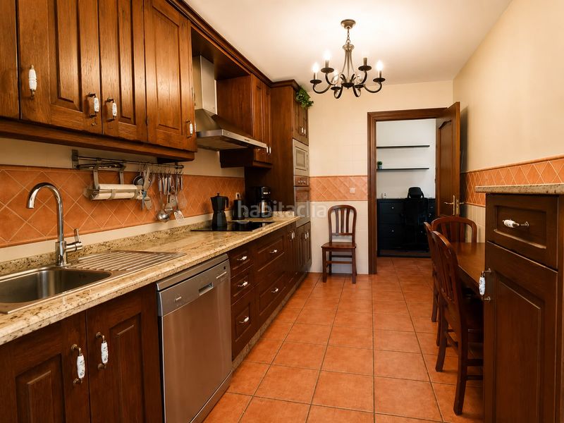 Foto 59dbc1b4-6a19-450d-b0b7-95c6caab0025. Apartament a calle feria de abril 15 a Centro ciudad Fuengirola