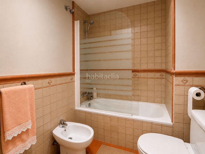 Foto d2b22e4c-9461-45c9-80d1-55955ee54d37. Apartament a calle feria de abril 15 a Centro ciudad Fuengirola