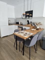 Appartement à Calle poeta salvador rueda 51. A solo 20 metros de la playa en los boliches – piso reformado y