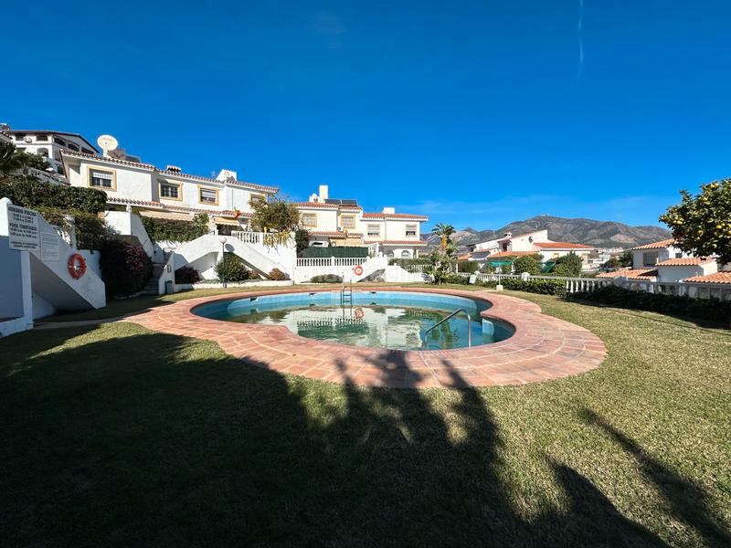 Foto 2ce22a83-228b-4371-9ca6-81051b240d92. Maison jumelée dans calle limones del lagarejo 17 dans Mijas