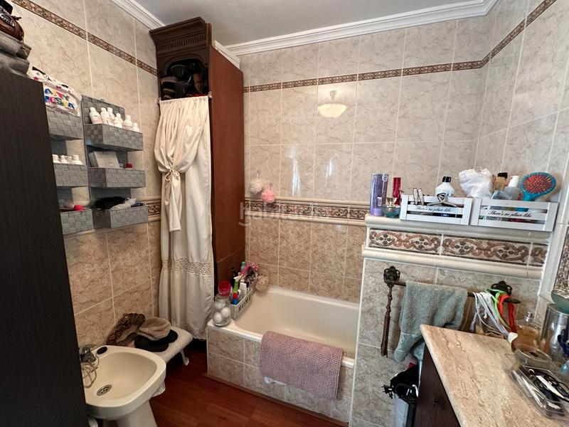 Foto 8606095b-e007-4874-bfb6-ffa2b1fb30b3. Maison jumelée dans calle limones del lagarejo 17 dans Mijas