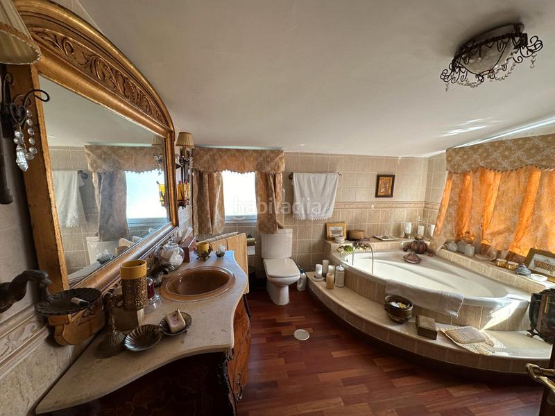 Foto f19ecd1d-0d00-47bb-abc9-3ecb5cd33802. Maison jumelée dans calle limones del lagarejo 17 dans Mijas