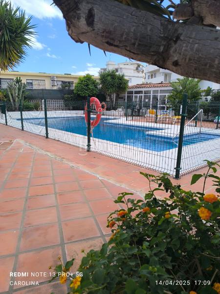 Foto 44d3b104-a637-4f2c-b53d-777aee4739a1. Estudi a avenida de los abedules 20 a Parque de la Paloma Benalmádena